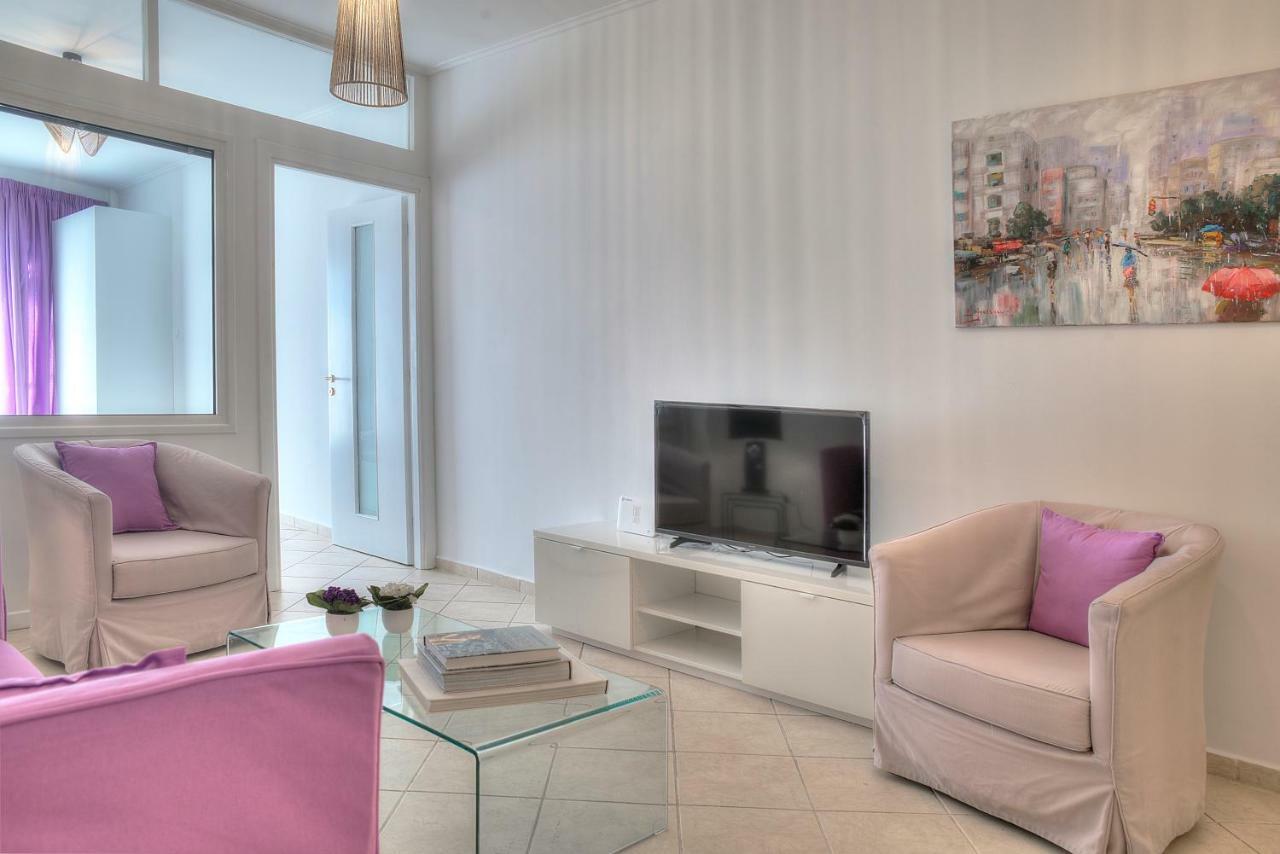 Downtown Glyfada Smart Apartment Athén Kültér fotó
