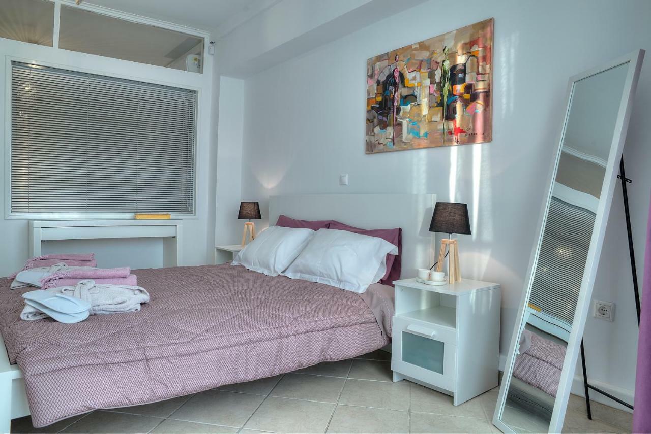 Downtown Glyfada Smart Apartment Athén Kültér fotó